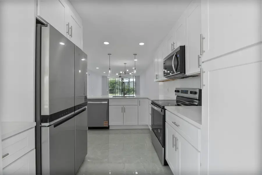 2901 S Palm Aire Dr #306, Pompano Beach, FL 33069 - Image #3