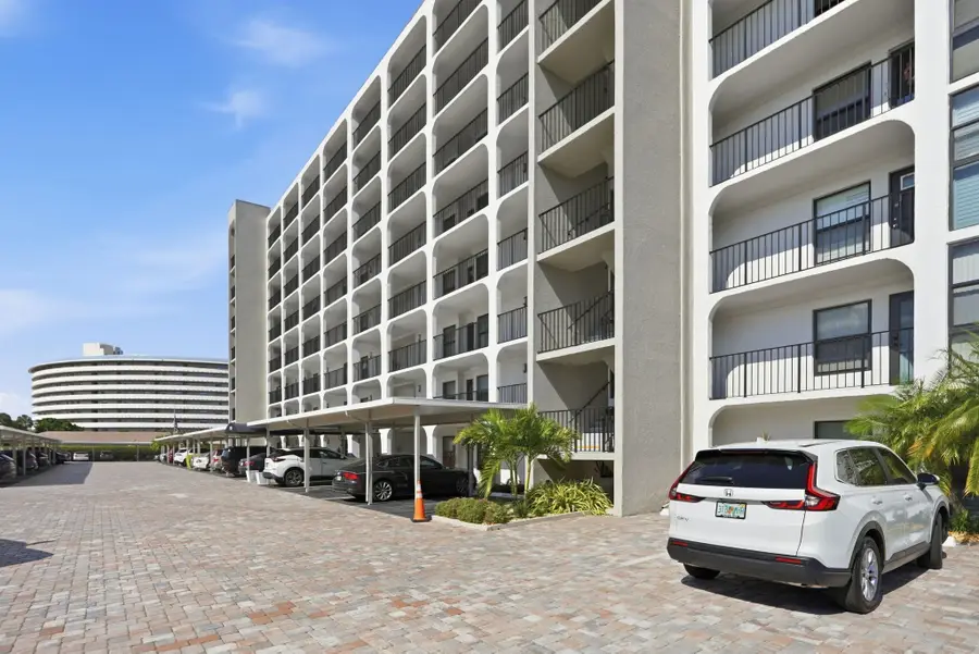 1629 Riverview Rd #620, Deerfield Beach, FL 33441 - Image #3