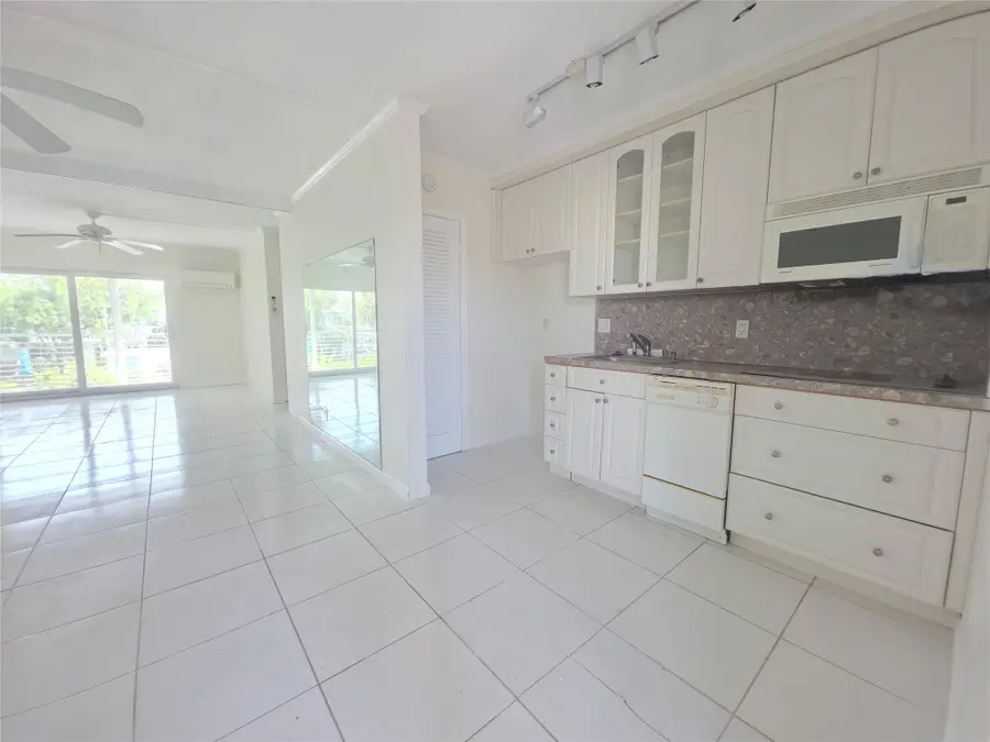 2131 NE 42nd Ct #209E, Lighthouse Point, FL 33064 - Image #3