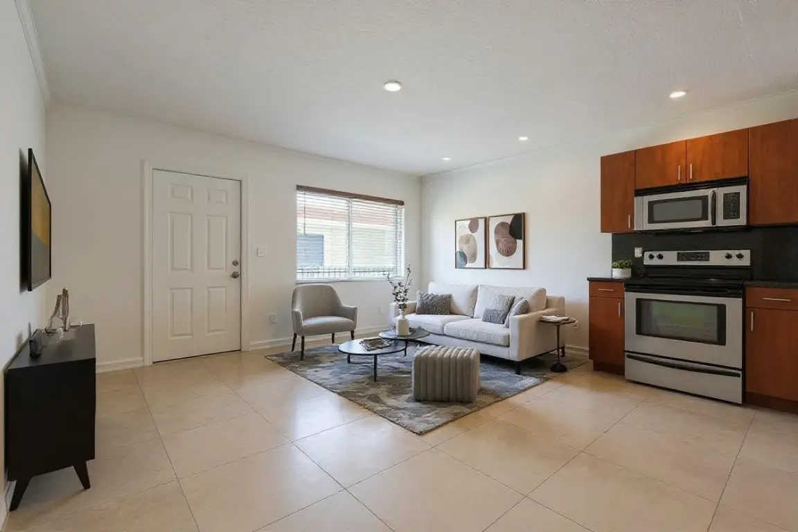 1856 NE 46th Street #F7, Fort Lauderdale, FL 33308 - Image #1