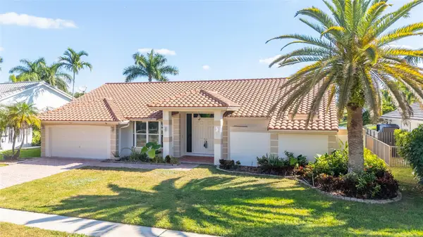 560 NW 110th Ave, Plantation, FL 33324