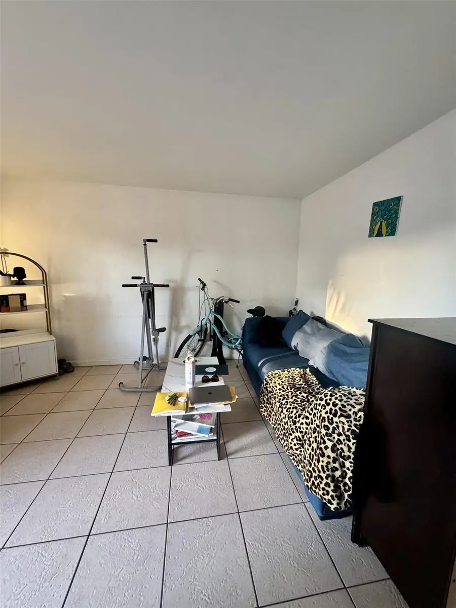 101 NE 41st St #17A, Fort Lauderdale, FL 33334 - Image #2