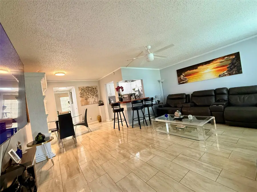 355 Oakridge T #355, Deerfield Beach, FL 33442 - Image #3