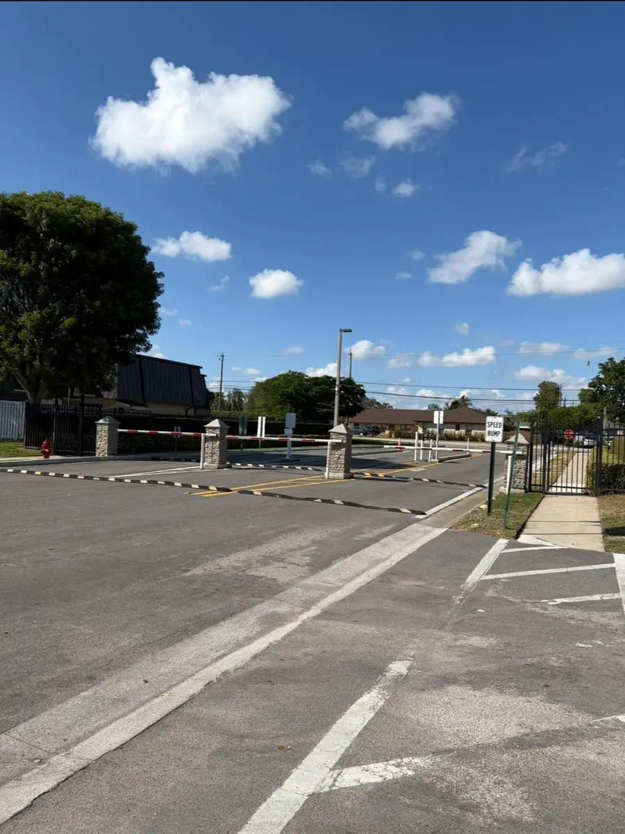 2494 Waterside Drive #4c, Lake Worth, FL 33461 - Image #3