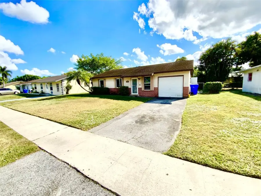 8160 SW 6th Street, North Lauderdale, FL 33068 - Image #3