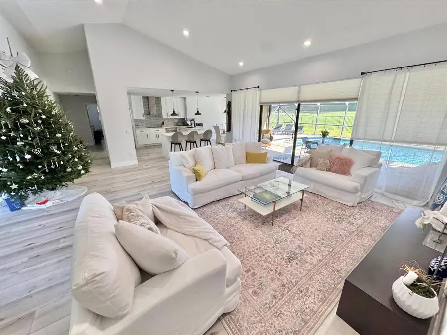 11392 Boca Woods Ln, Boca Raton, FL 33428 - Image #2