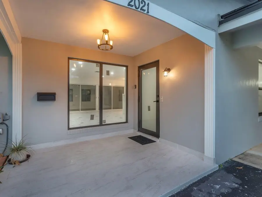 2021 NE 59th Place, Fort Lauderdale, FL 33308 - Image #3