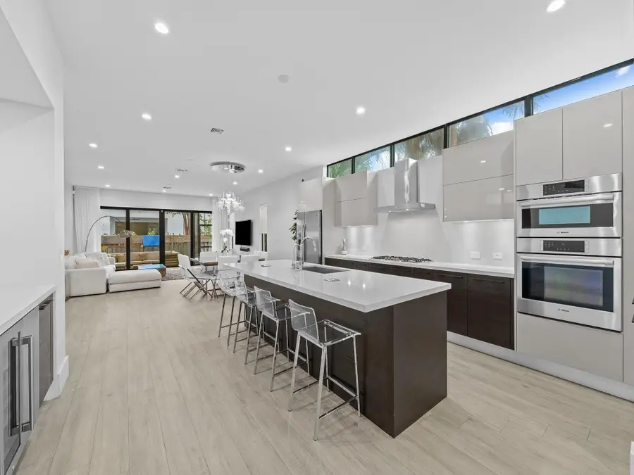 317 15th Avenue #317, Fort Lauderdale, FL 33304 - Image #2