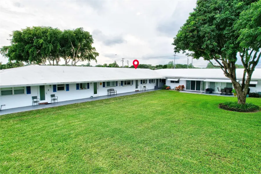 300 SW Golfview Ter #150, Boynton Beach, FL 33426 - Image #2