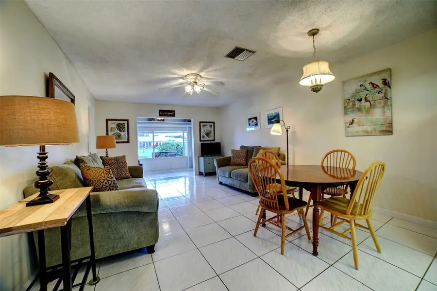 300 SW Golfview Ter #150, Boynton Beach, FL 33426 - Image #3