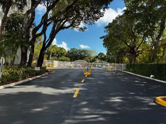 1800 N Andrews Ave #2I, Fort Lauderdale, FL 33311 - Image #3