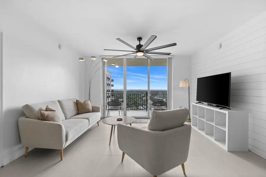 610 W Las Olas Blvd #1621N, Fort Lauderdale, FL 33312 - Image #3