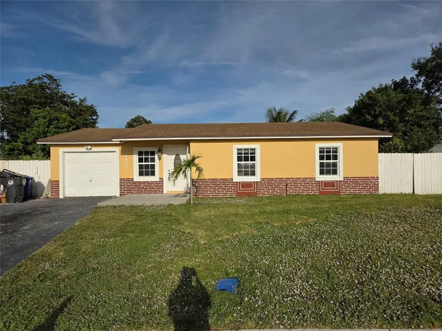 405 SW 79th Terrace, North Lauderdale, FL 33068 - Image #3
