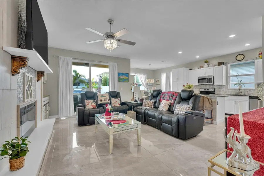 12552 NW Toblin Ln, Port Saint Lucie, FL 34987 - Image #2