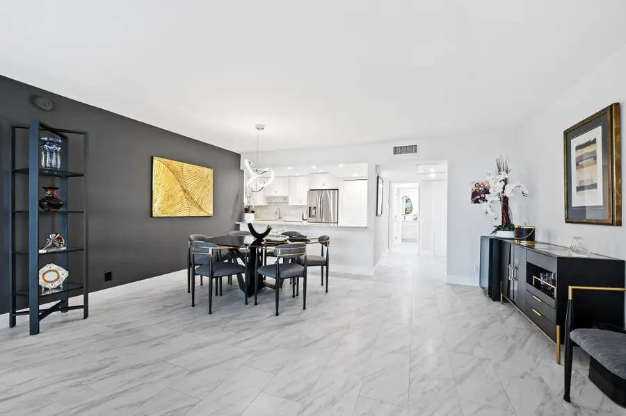 3505 Oaks Way #506, Pompano Beach, FL 33069 - Image #2