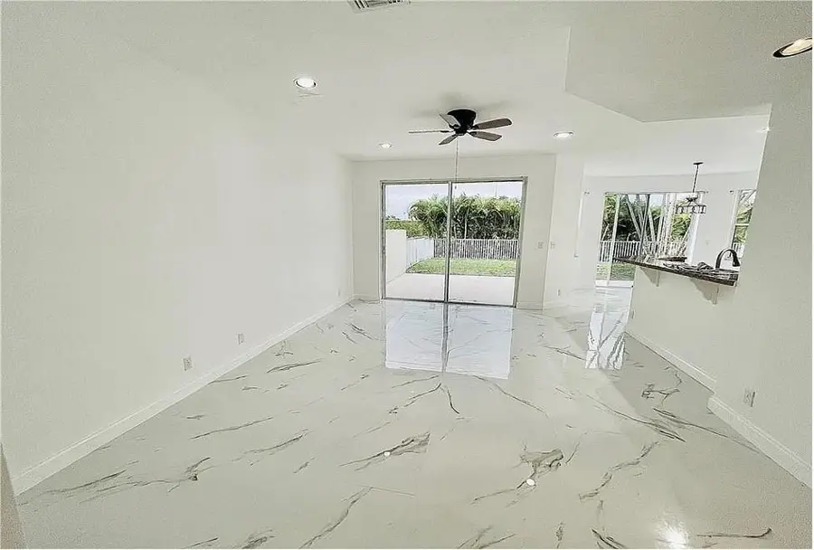 11041 Harbour Springs Cir, Boca Raton, FL 33428 - Image #3