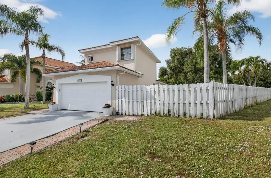 1023 Fairfax Circle, Boynton Beach, FL 33436 - Image #3