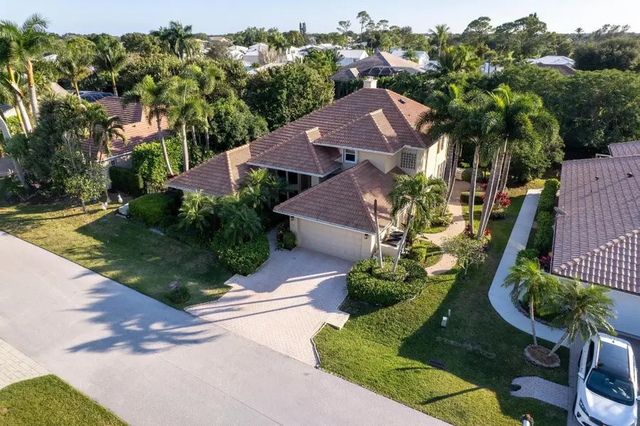 8918 SE Water Oak Place, Jupiter, FL 33469 - Image #3