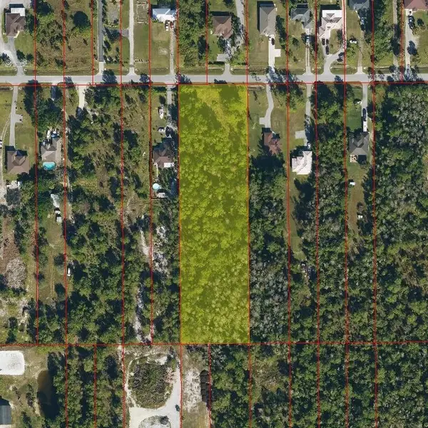 44 Golden Gate Estate Est, Naples, FL 34120