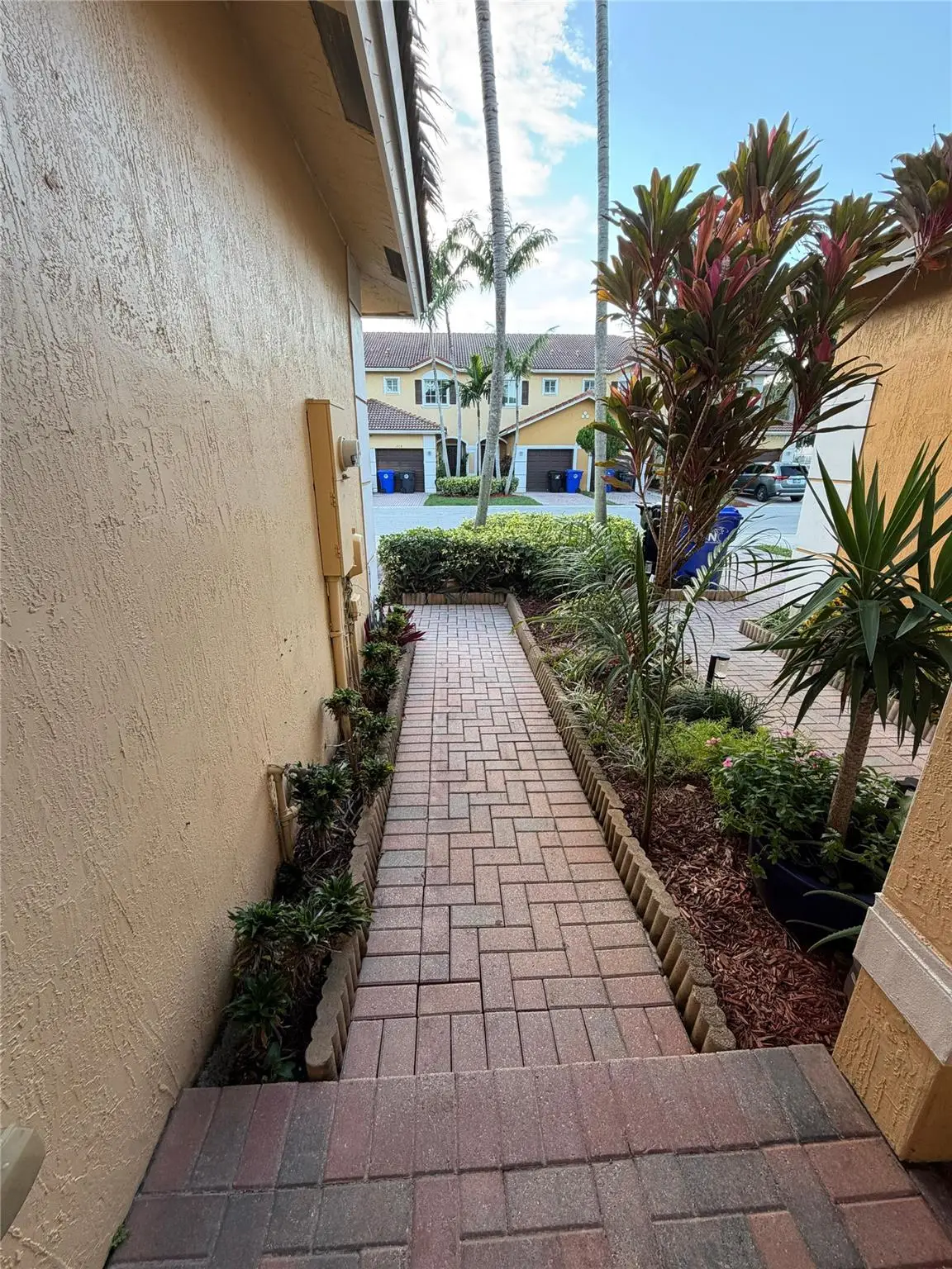 1718 SW 81st Way #1718, North Lauderdale, FL 33068 - Image #1