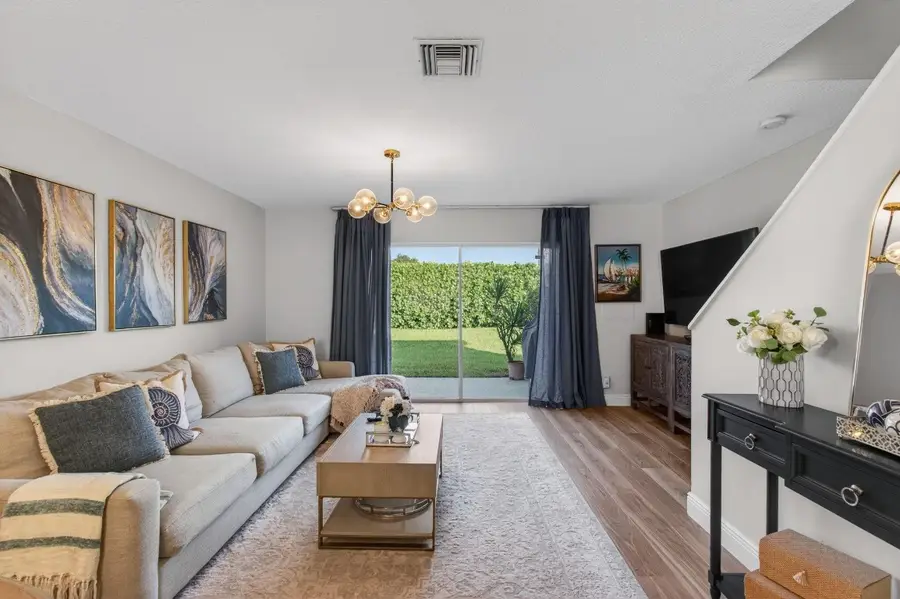 9832 Kamena Circle, Boynton Beach, FL 33436 - Image #3