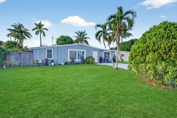 2673 NW 59th Ave, Margate, FL 33063