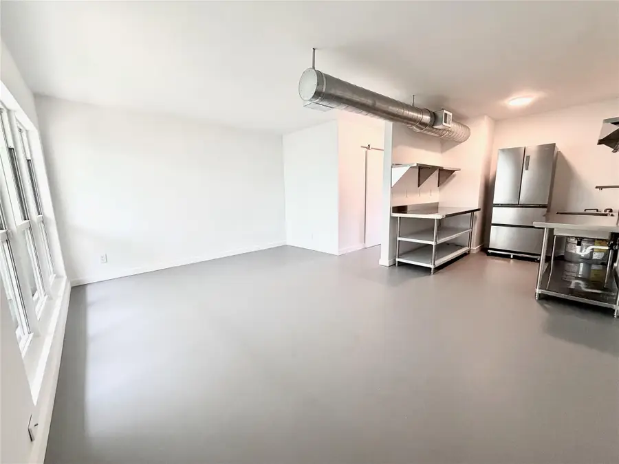 2124 NE 5th Avenue #105, Wilton Manors, FL 33305 - Image #3