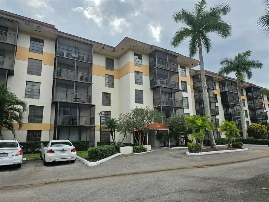 5570 NW 44th St #405A, Lauderhill, FL 33319 - Image #2