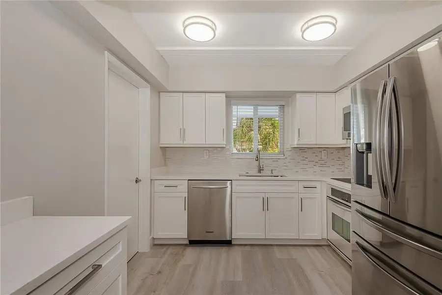 2217 NE 20th Avenue, Wilton Manors, FL 33305 - Image #2