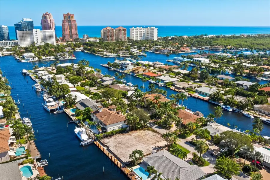 2823 NE 24th Place, Fort Lauderdale, FL 33305 - Image #2