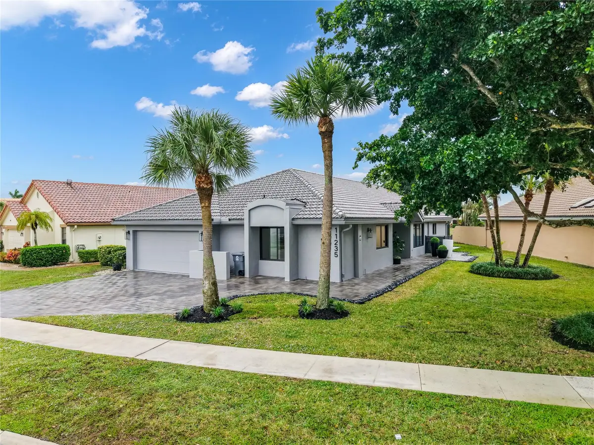 11235 Clover Leaf Circle, Boca Raton, FL 33428 - Image #1