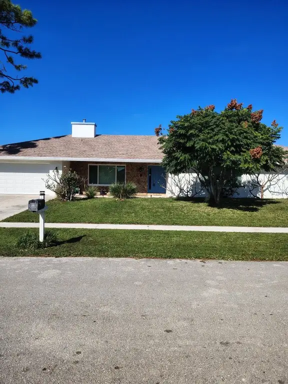 4811 Dorchester Mews, Haverhill, FL 33415 - Image #1