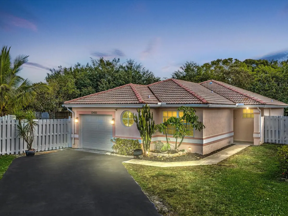 13400 NW 5th Ct, Plantation, FL 33325 - Image #1