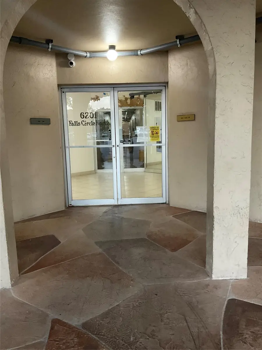 6201 N Falls Circle Dr #309, Lauderhill, FL 33319 - Image #2