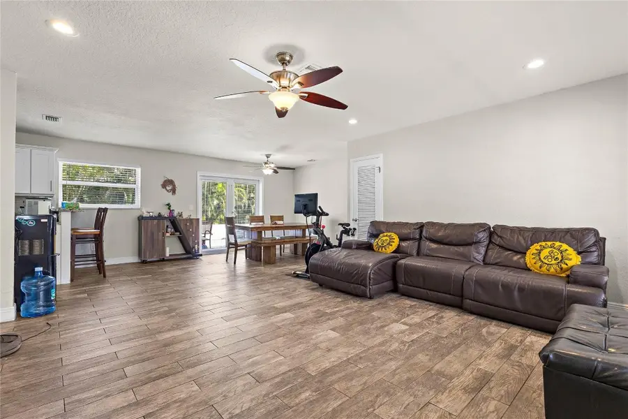 5160 NE 18th Terrace, Fort Lauderdale, FL 33308 - Image #2