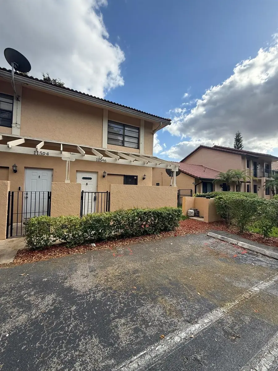 11596 NW 45th St #4, Coral Springs, FL 33065 - Image #3