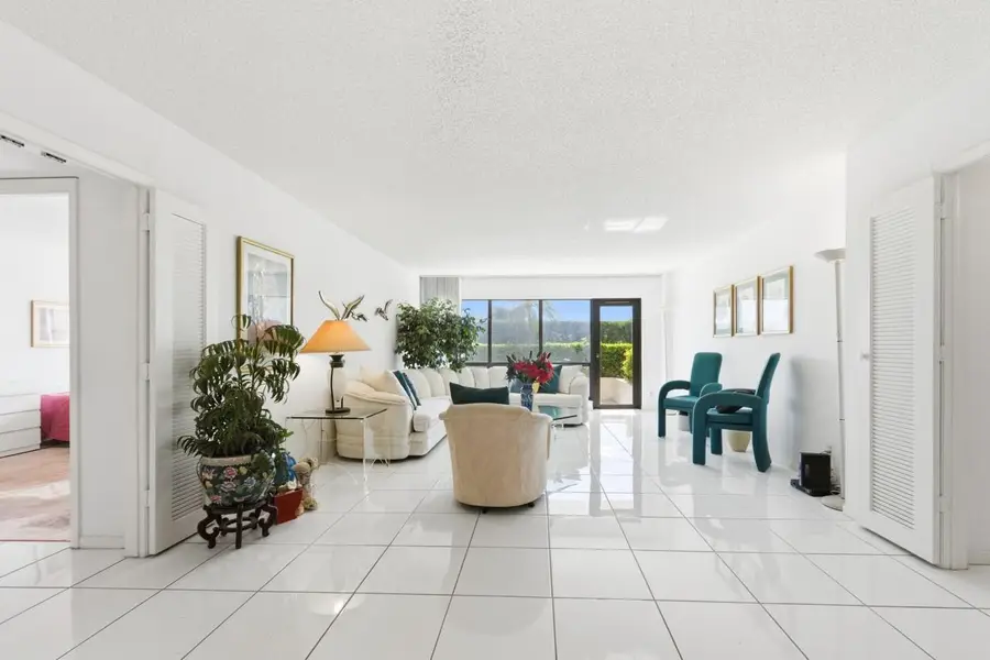 4900 N Ocean Blvd #303, Lauderdale By The Sea, FL 33308 - Image #3