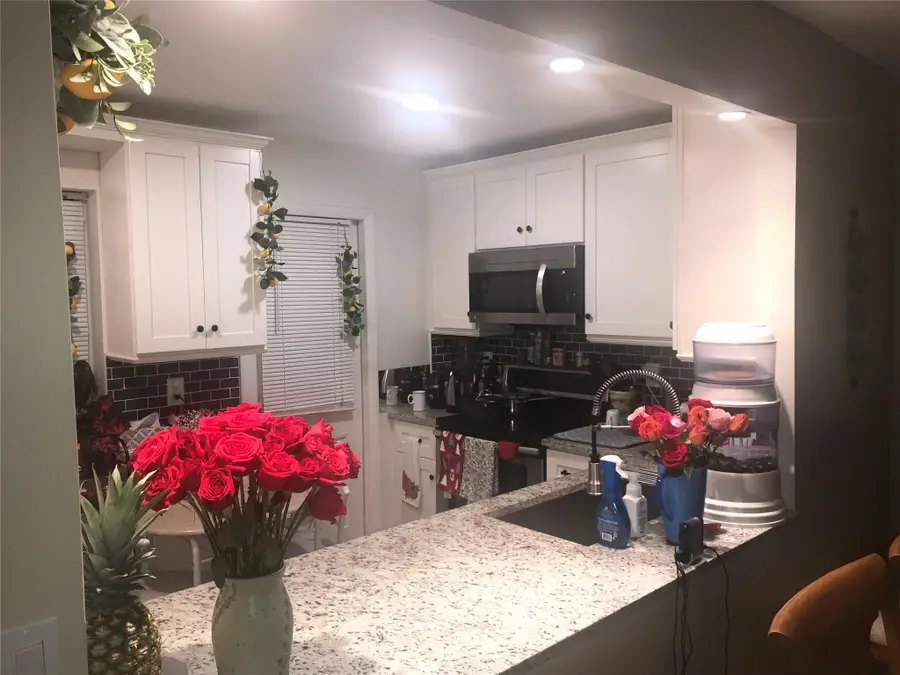 200 NE 14th Ave #521, Hallandale Beach, FL 33009 - Image #2