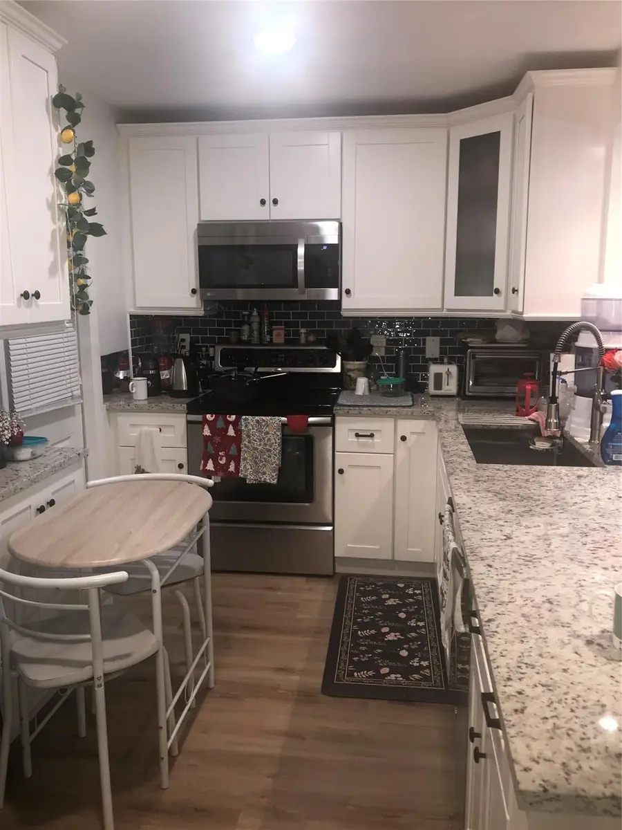 200 NE 14th Ave #521, Hallandale Beach, FL 33009 - Image #3