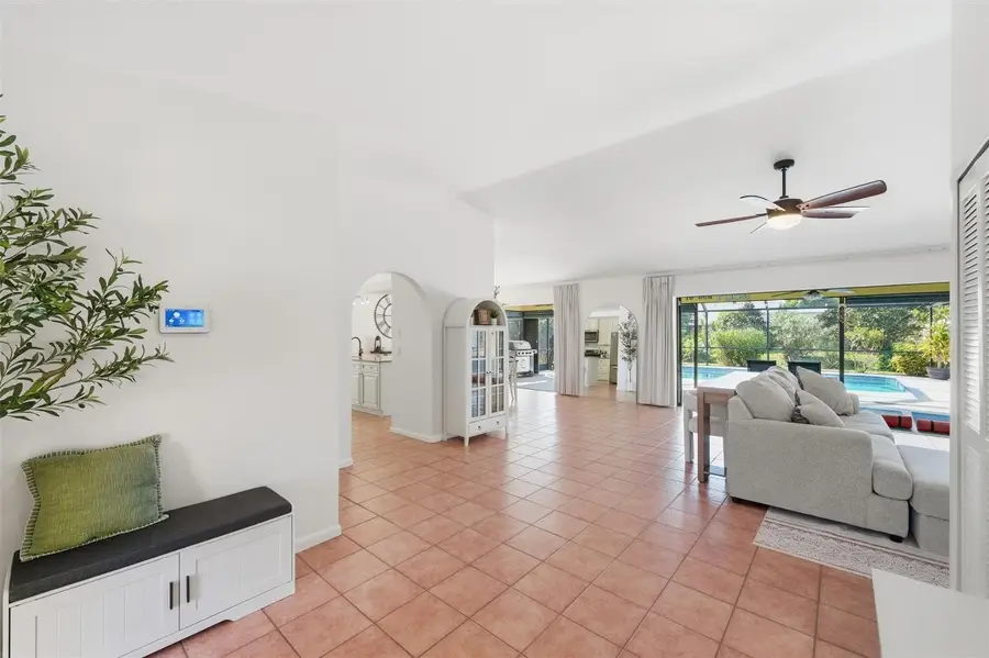 2360 SE Bordeaux Court, Port Saint Lucie, FL 34952 - Image #3