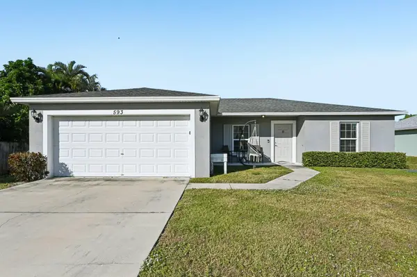 593 NW Avon Ave, Port St Lucie, FL 34983