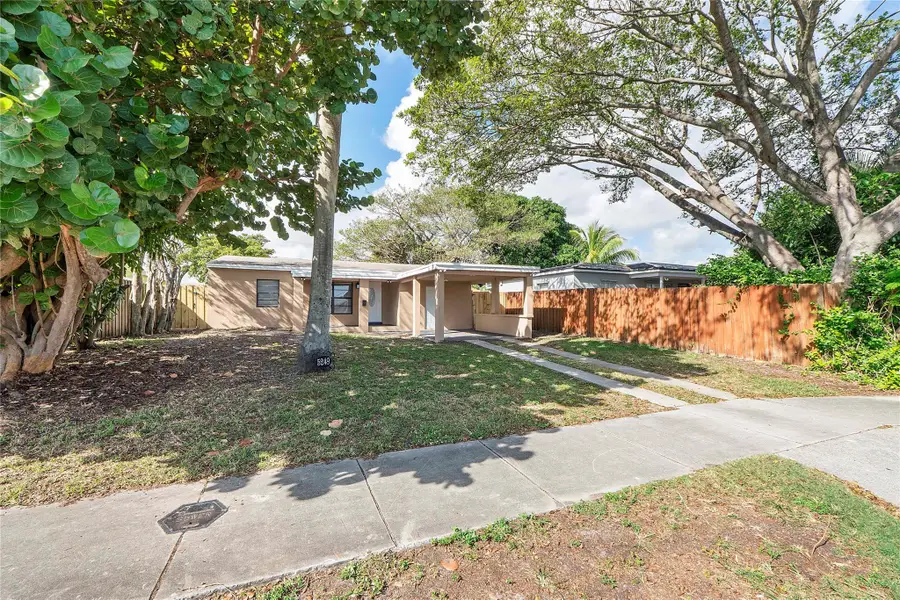 5249 NE 4th Ter, Fort Lauderdale, FL 33334 - Image #2