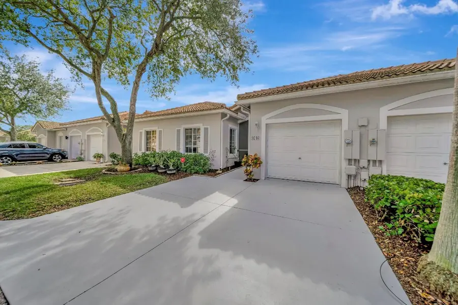 4746 SW 12th Place, Deerfield Beach, FL 33442 - Image #3