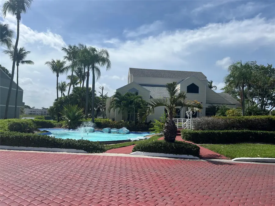 3405 NW 44th St #205, Lauderdale Lakes, FL 33309 - Image #2