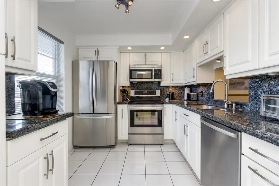 190 SE 5th Ave #108, Dania Beach, FL 33004 - Image #2