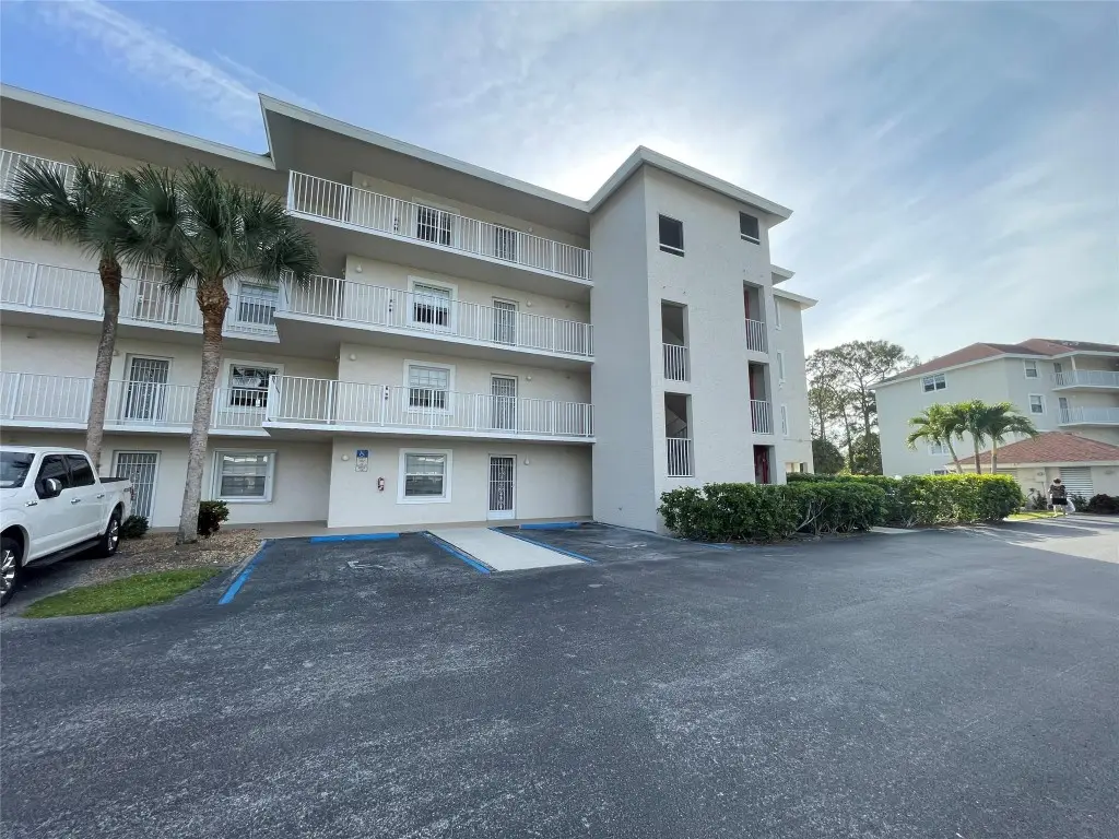 481 Quail Forest Boulevard #109, Naples, FL 34105 - Image #1