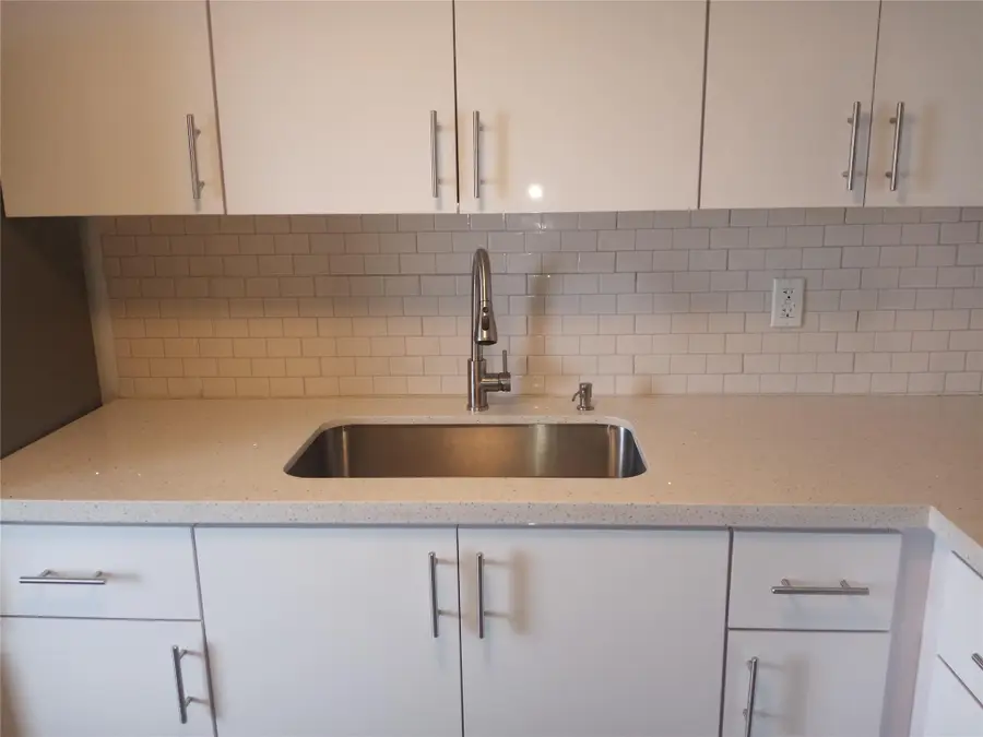 4770 NW 10th Ct #312, Plantation, FL 33313 - Image #3