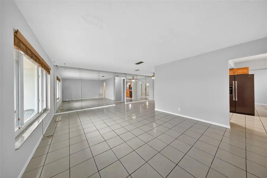 1460 NW 70th Ter, Margate, FL 33063 - Image #2