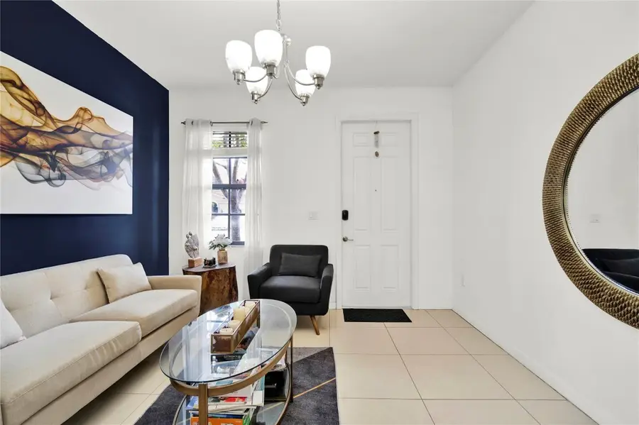 805 191st Street, Miami, FL 33179 - Image #3