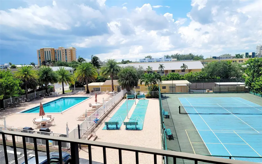 1009 N Ocean Blvd #303, Pompano Beach, FL 33062 - Image #2